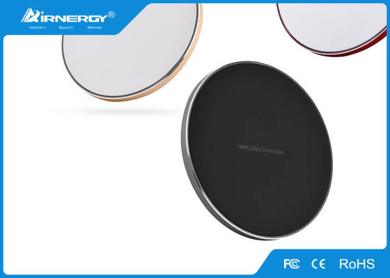 のあたりで及び正方形5V 9Vの無線速い充電器/チーの無線充満パッドは黒くします